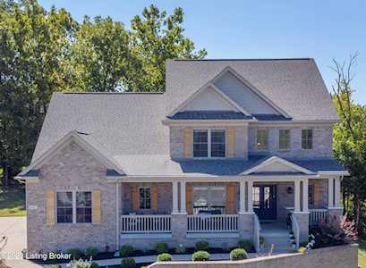 5621 Morningside Dr Crestwood, KY 40014