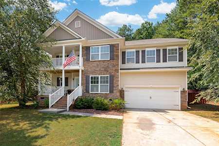 324 Windy Pine Dr Lake Wylie, SC 29710