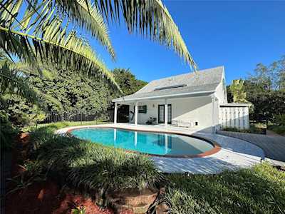 12970 SW 52 St Southwest Ranches, FL 33330