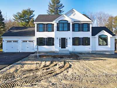 119 Berube Lane #Lot 18 Dracut, MA 01826