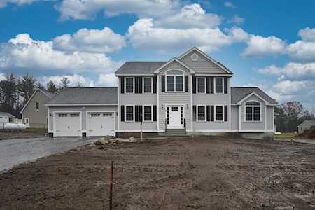 62 Berube Lane #Lot 28 Dracut, MA 01826
