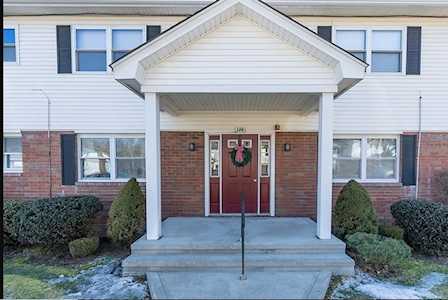120 Colonial Cir #B Chicopee, MA 01020