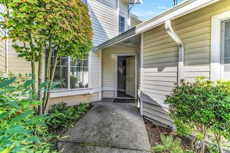 22535 43rd Ave S #18-2 Kent, WA 98032