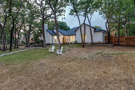39 Highview Circle Denton, TX 76205