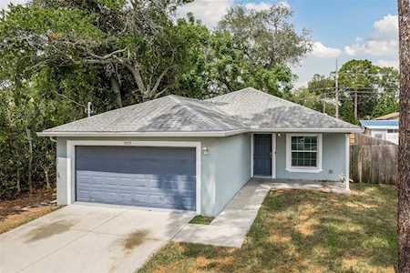 5839 Pine St New Port Richey, FL 34652