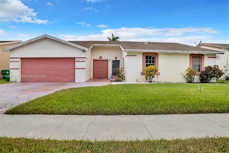 Address Withheld Miramar, FL 33025