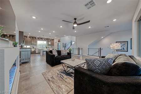 8119 Monsoon Bay St Las Vegas, NV 89113