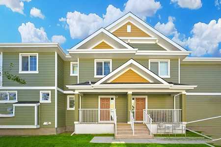 2400 Ravenswood View SE #904 Airdrie, AB T4A 0V7