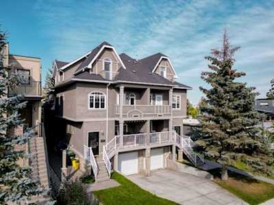 2020 SW 27 Ave Calgary, AB T2T1H5