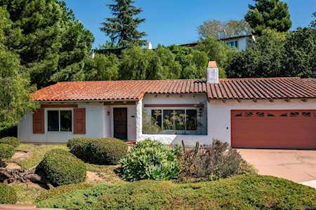 1322 Miraflores Gln Escondido, CA 92026