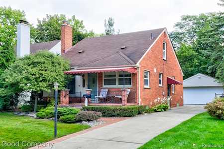 1515 Mansfield Rd Birmingham, MI 48009