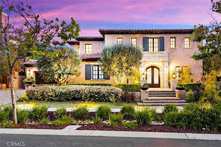 2 Coral Blue St Ladera Ranch, CA 92694
