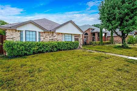 249 Overland Trail Mesquite, TX 75149