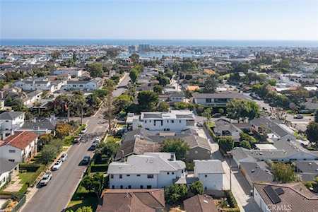 515 Tustin Ave Newport Beach, CA 92663
