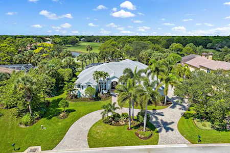 4665 SE Waterford Drive Stuart, FL 34997