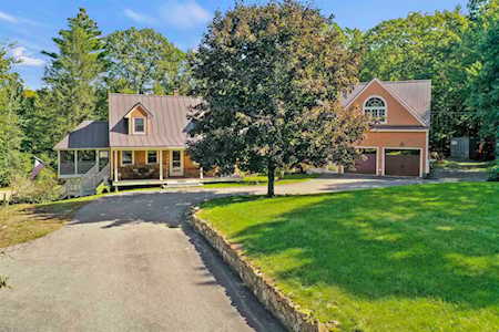32 Wymans Landing Danville, NH 03819