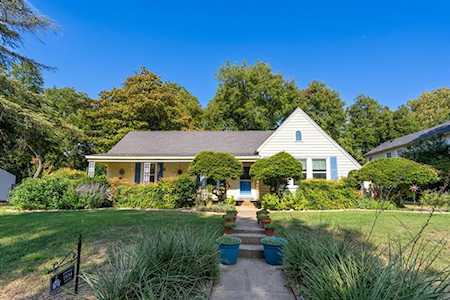 103 Harbin Avenue Waxahachie, TX 75165