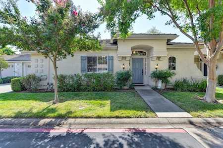 742 Burley Court Folsom, CA 95630