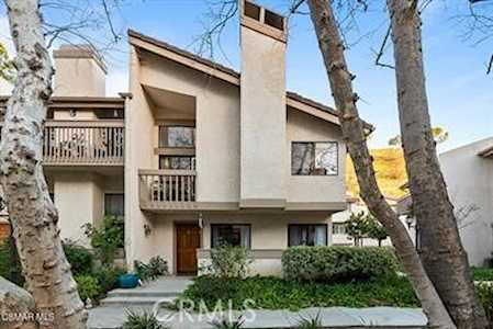 26100 Alizia Canyon Dr #C Calabasas, CA 91302