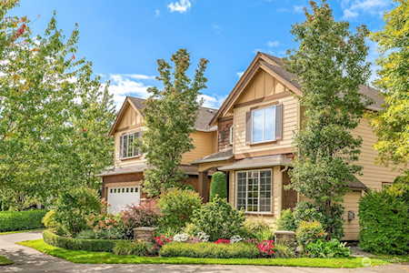 3201 225th Ave SE Sammamish, WA 98075