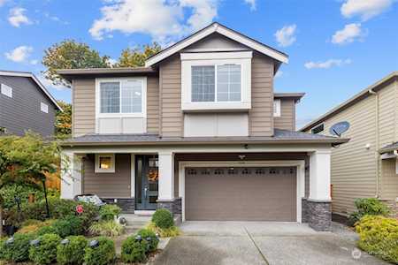 718 153rd St SW Lynnwood, WA 98087