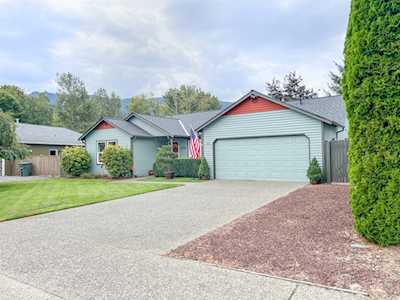 385 Merritt Place NE North Bend, WA 98045