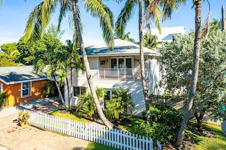 15 East Avenue Boynton Beach, FL 33435