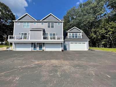 48 Stillwater Circle #48 Somersworth, NH 03878