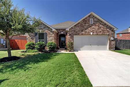 30429 Owl Creek DR Georgetown, TX 78628