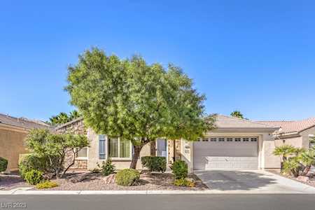 7244 Royal Melbourne Dr Las Vegas, NV 89131
