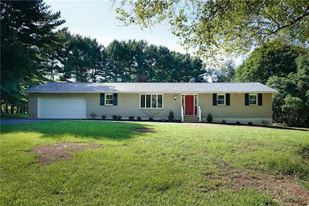 1712 High Ridge Rd Bethlehem, PA 18015