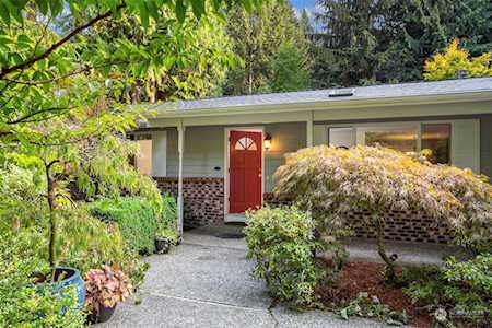 15101 NE 195th St Woodinville, WA 98072