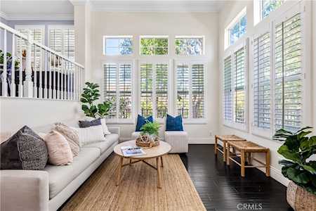 1 Clifford Ln Ladera Ranch, CA 92694