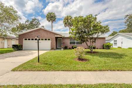 256 Manhattan Way Port Orange, FL 32129
