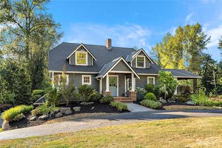 24328 SE 162nd St Issaquah, WA 98027