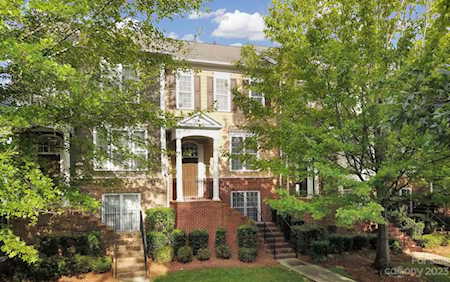 1060 Drayton Ct Fort Mill, SC 29708