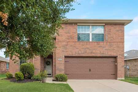 9109 Wagon Trail Cross Roads, TX 76227