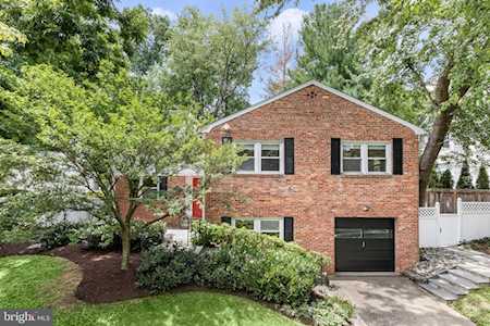 5110 Brookeway Dr Bethesda, MD 20816
