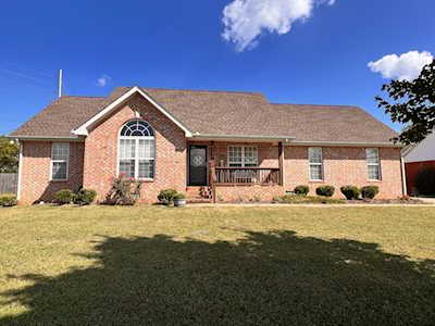 5062 Little Adams Run Murfreesboro, TN 37129