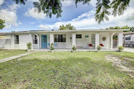 25425 SW 126th Ct Homestead, FL 33032