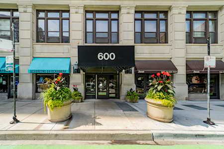 600 S Dearborn St #1016 Chicago, IL 60605