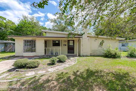 1729 Dupre DR Jacksonville, FL 32221
