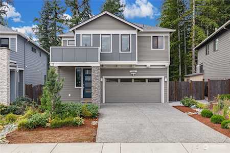 1528 184th Place SW Lynnwood, WA 98037