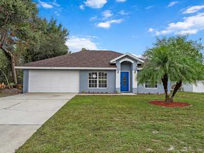 968 Fort Smith Blvd Deltona, FL 32738