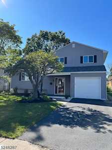 17 Catalina Drive Somerville Boro, NJ 08876