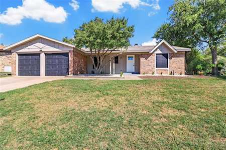 6920 Brandywine Street Watauga, TX 76148