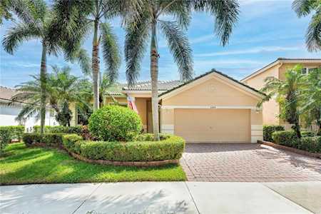 1320 Chenille Cir Weston, FL 33327