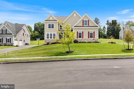 8 Giana Way Glen Mills, PA 19342