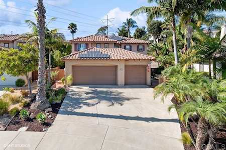 2152 Avenida Toronja Carlsbad, CA 92009