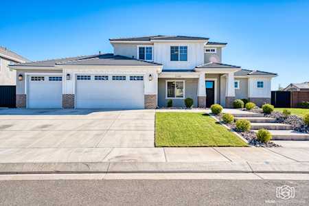 3146 E 3050 ST St George, UT 84790
